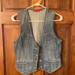 Size S- medium jean vest.